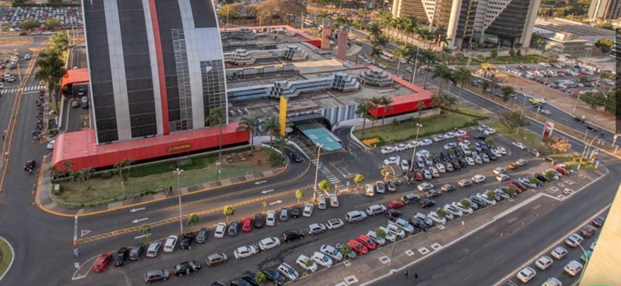 Athos Bulcao Flat Particular Vista Livre Andar Alto Piscina Garagem Apartamento Brasilia